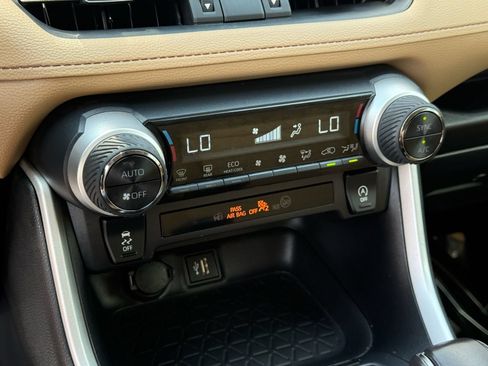Used 2025 Toyota RAV4 XLE Premium FWD image 23