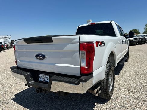 Used 2019 Ford F250 XL w/ Power Equipment Group AWD/4WD image 10