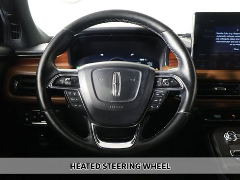 Used 2021 Lincoln Nautilus Reserve w/ Monochromatic Package image 8