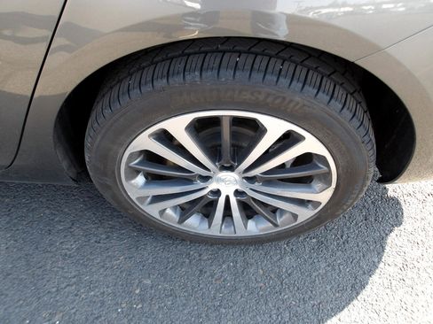 Used 2018 Buick Regal Preferred w/ Driver Confidence Package #1 image 26