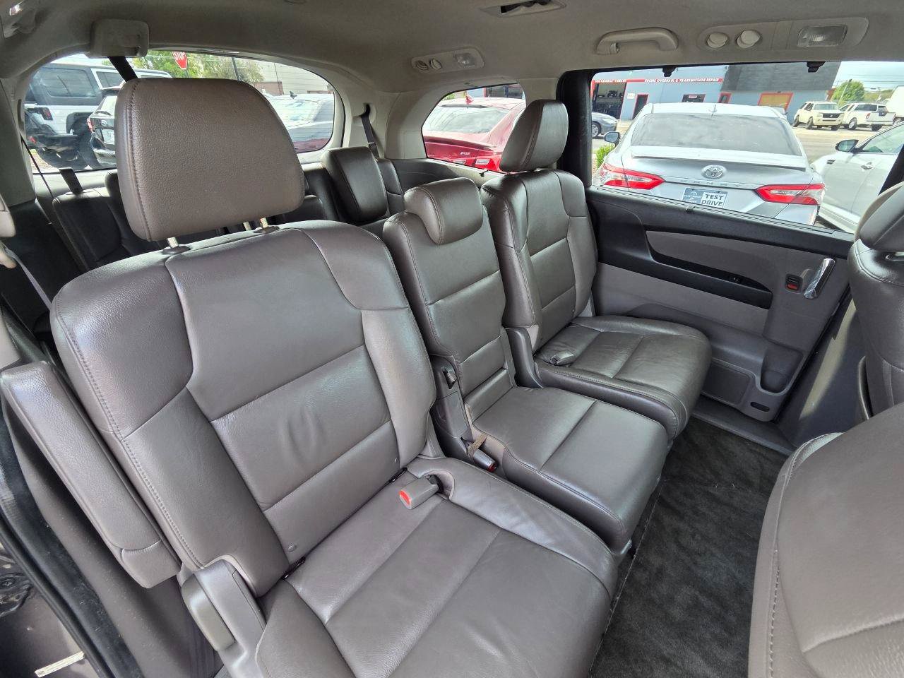 Used 2014 Honda Odyssey Touring image 18