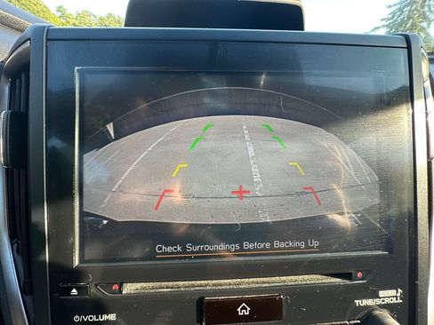 Used 2018 Subaru Impreza 2.0i Limited w/ Popular Package #2 image 24