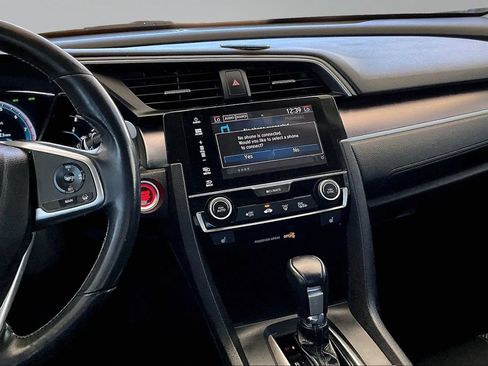 Used 2018 Honda Civic EX-T image 9