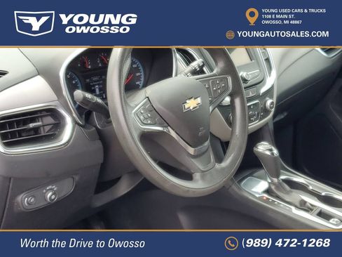 Used 2019 Chevrolet Equinox LS w/ LS Convenience Package FWD image 9