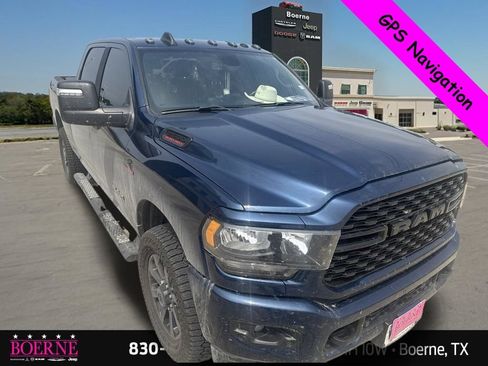 Used 2024 RAM 2500 Big Horn w/ Night Edition AWD/4WD image 8