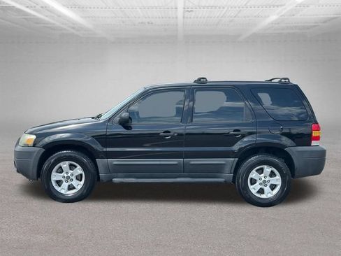 Used 2005 Ford Escape XLT AWD/4WD image 4