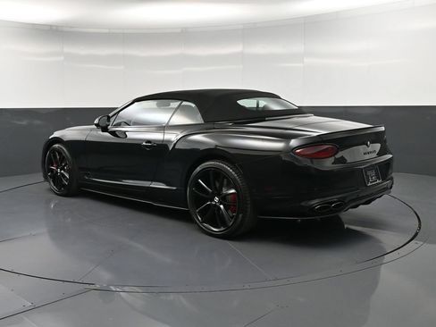 Certified 2022 Bentley Continental GT AWD/4WD image 3