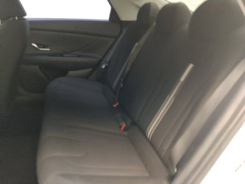 Used 2021 Hyundai Elantra SEL FWD image 18
