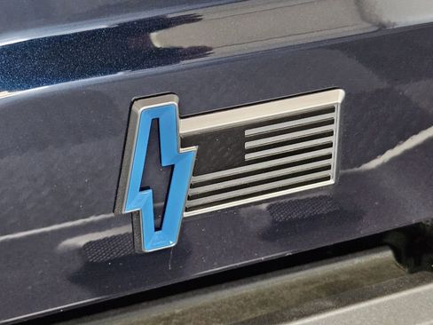 New 2025 Ford F150 Lightning Flash AWD/4WD image 18