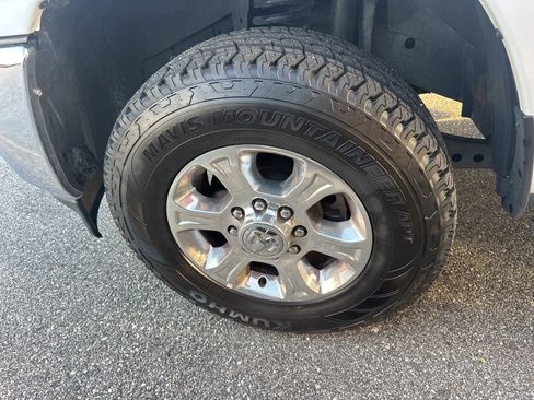 Used 2024 RAM 2500 Big Horn image 7