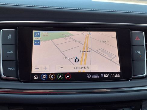 Used 2021 Buick Enclave Essence w/ Sport Touring Edition AWD/4WD image 10