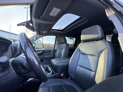 Used 2023 GMC Sierra 2500 SLT w/ SLT Convenience Package image 27