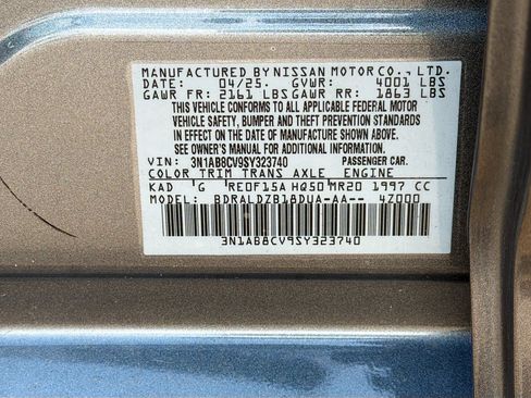 Used 2025 Nissan Sentra SV FWD image 43