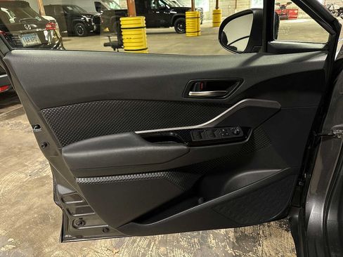 Used 2022 Toyota C-HR Nightshade FWD image 27