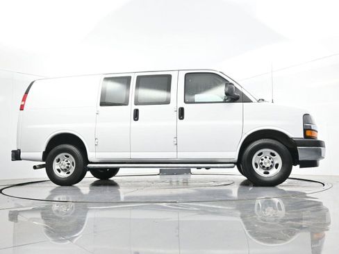 Used 2024 Chevrolet Express 2500 w/ Driver Convenience Package RWD image 40