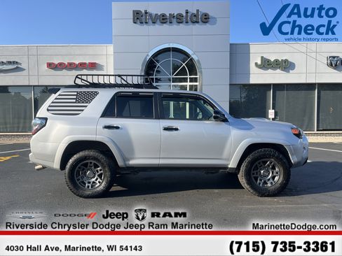 Used 2020 Toyota 4Runner 4WD image 1