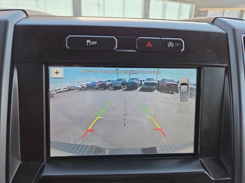 Used 2018 Ford F150 XLT w/ Equipment Group 302A Luxury AWD/4WD image 19