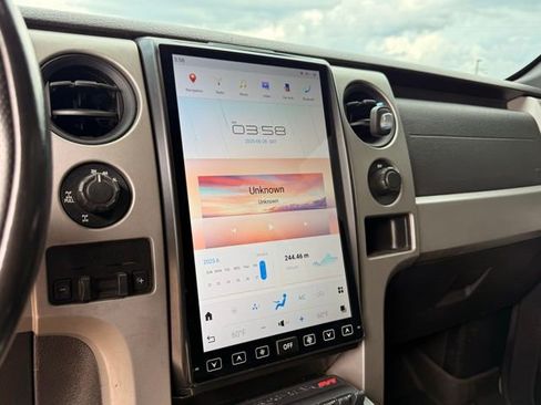 Used 2012 Ford F150 Raptor w/ Raptor Luxury Pkg image 19