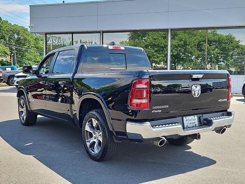 Used 2022 RAM 1500 Laramie w/ Trailer Tow Group AWD/4WD image 5