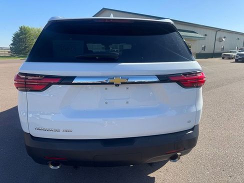 Used 2023 Chevrolet Traverse LT AWD/4WD image 13