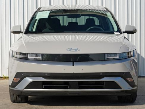 Used 2025 Hyundai Ioniq 5 SE image 6