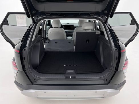 Used 2025 Hyundai Kona Limited image 27