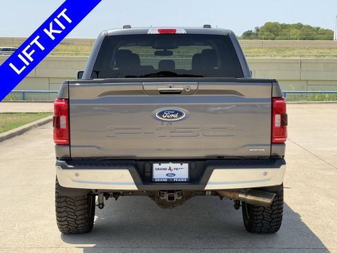 Used 2022 Ford F150 XLT w/ Equipment Group 302A High AWD/4WD image 7