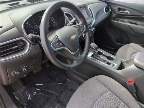 Used 2023 Chevrolet Equinox LT image 10