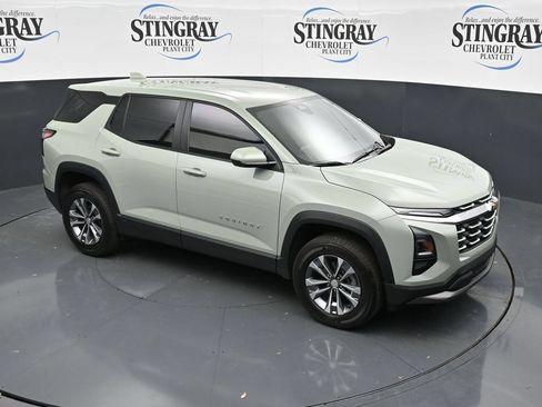Used 2026 Chevrolet Equinox LT w/ LPO, Floor Liner Package FWD image 18