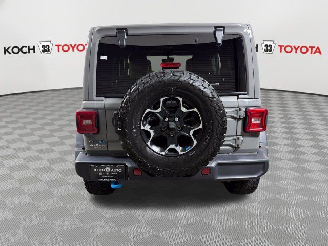 Used 2023 Jeep Wrangler Unlimited Rubicon 4xe w/ Cold Weather Group AWD/4WD image 7