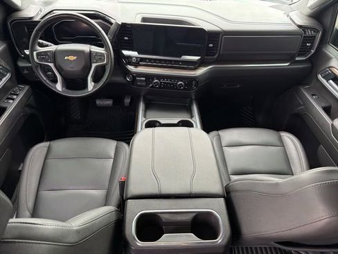 Used 2025 Chevrolet Silverado 2500 LT w/ Safety Package image 19