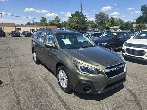Used 2019 Subaru Outback 2.5i AWD/4WD image 5