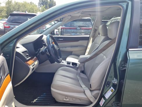 Used 2014 Subaru Outback 2.5i Limited w/ Moonroof Package AWD/4WD image 19