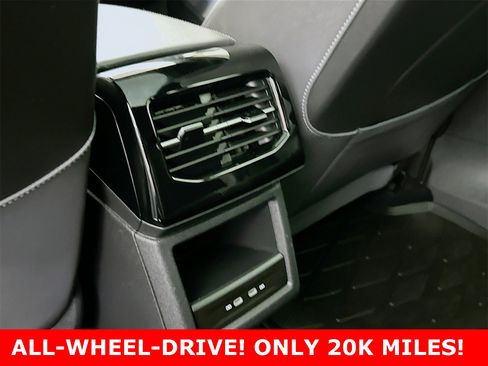 Used 2023 Volkswagen ID.4 Pro S image 24