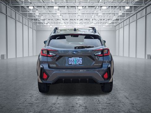 Used 2025 Subaru Crosstrek 2.5i Limited w/ Popular Package #3A AWD/4WD image 4