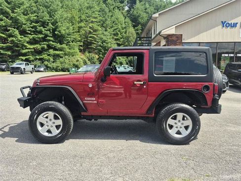 Used 2012 Jeep Wrangler Sport AWD/4WD image 2