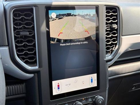 Used 2025 Ford Ranger XL AWD/4WD image 13