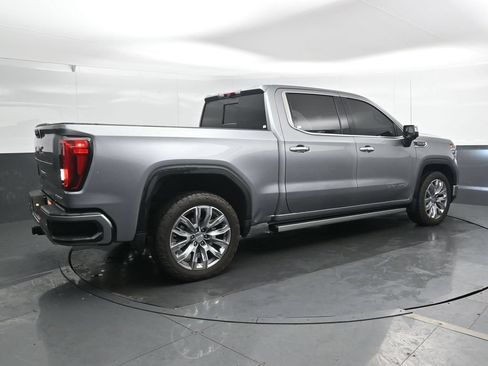 Used 2024 GMC Sierra 1500 Denali w/ Denali Reserve Package AWD/4WD image 4