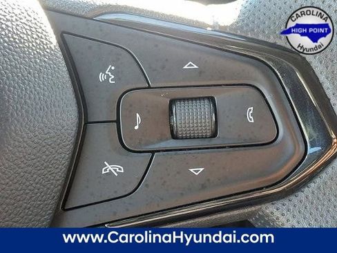 Used 2024 Chevrolet Trax LT image 21