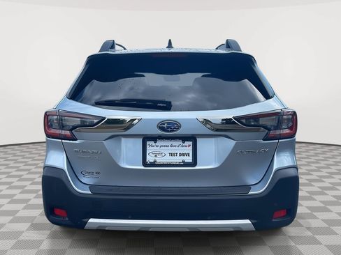 Used 2024 Subaru Outback Limited AWD/4WD image 7
