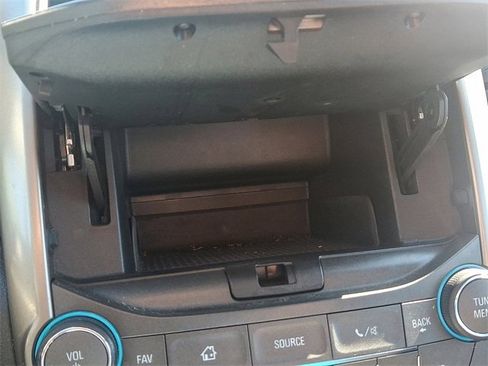 Used 2013 Chevrolet Malibu LT w/ Power Convenience Package image 23