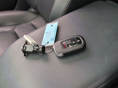 Used 2023 Honda Accord EX-L image 34