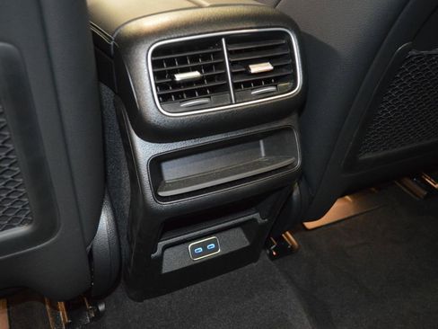 Certified 2026 Mercedes-Benz GLE 350 4MATIC image 38