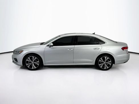 Used 2020 Volkswagen Passat 2.0T SEL FWD image 8