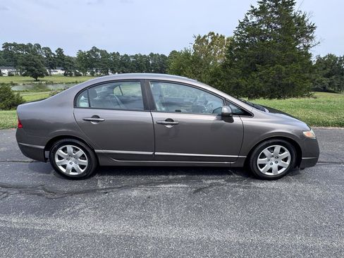 Used 2011 Honda Civic LX image 25