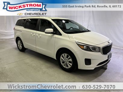 Used 2017 Kia Sedona LX w/ LX Essentials Premium Package