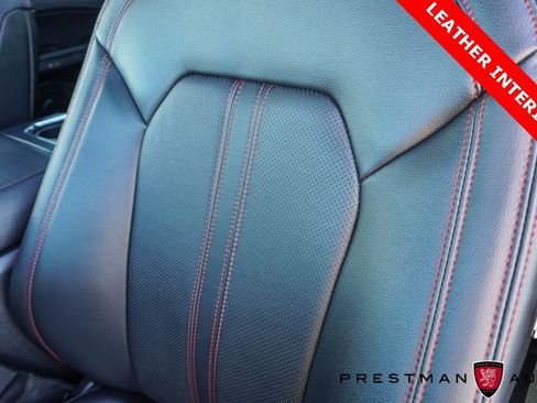 Used 2024 Ford Expedition Limited image 11