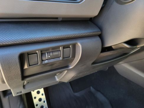 Used 2024 Subaru Crosstrek 2.5i Sport image 21