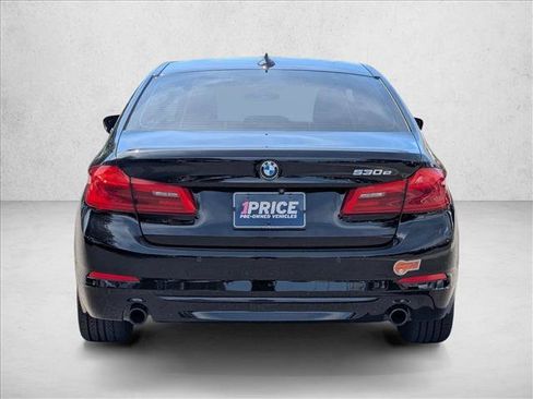 Used 2019 BMW 530e w/ Convenience Package RWD image 7