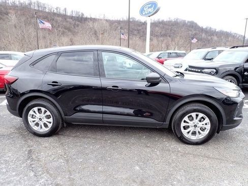 Certified 2025 Ford Escape Active AWD/4WD image 8